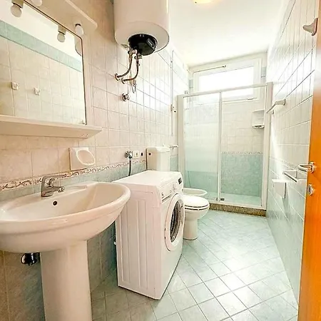 Appartamento In 49966 Bibione